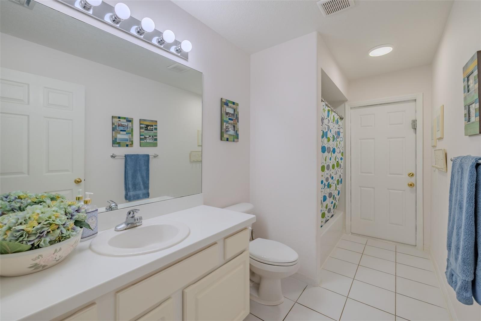 1617 VISTOSO LANE, Sun City Center, FL 33573