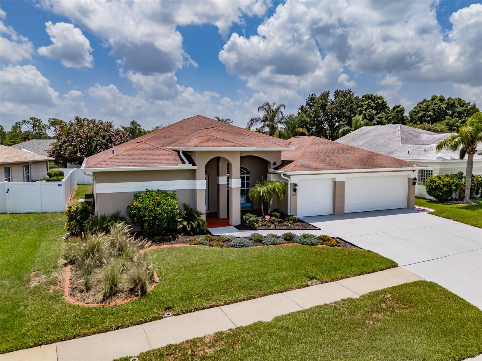 1617 VISTOSO LANE, Sun City Center, FL 33573