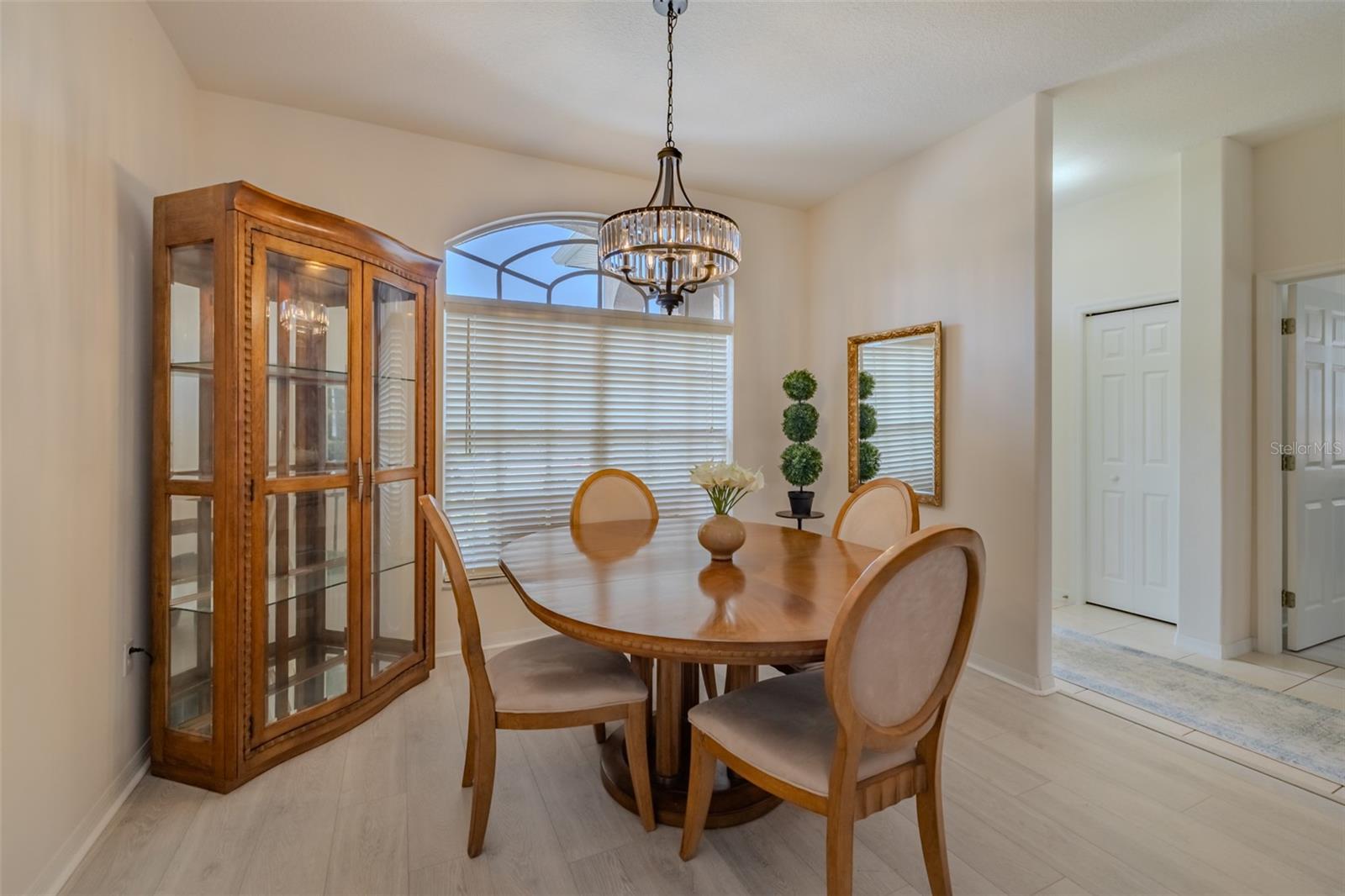 1617 VISTOSO LANE, Sun City Center, FL 33573