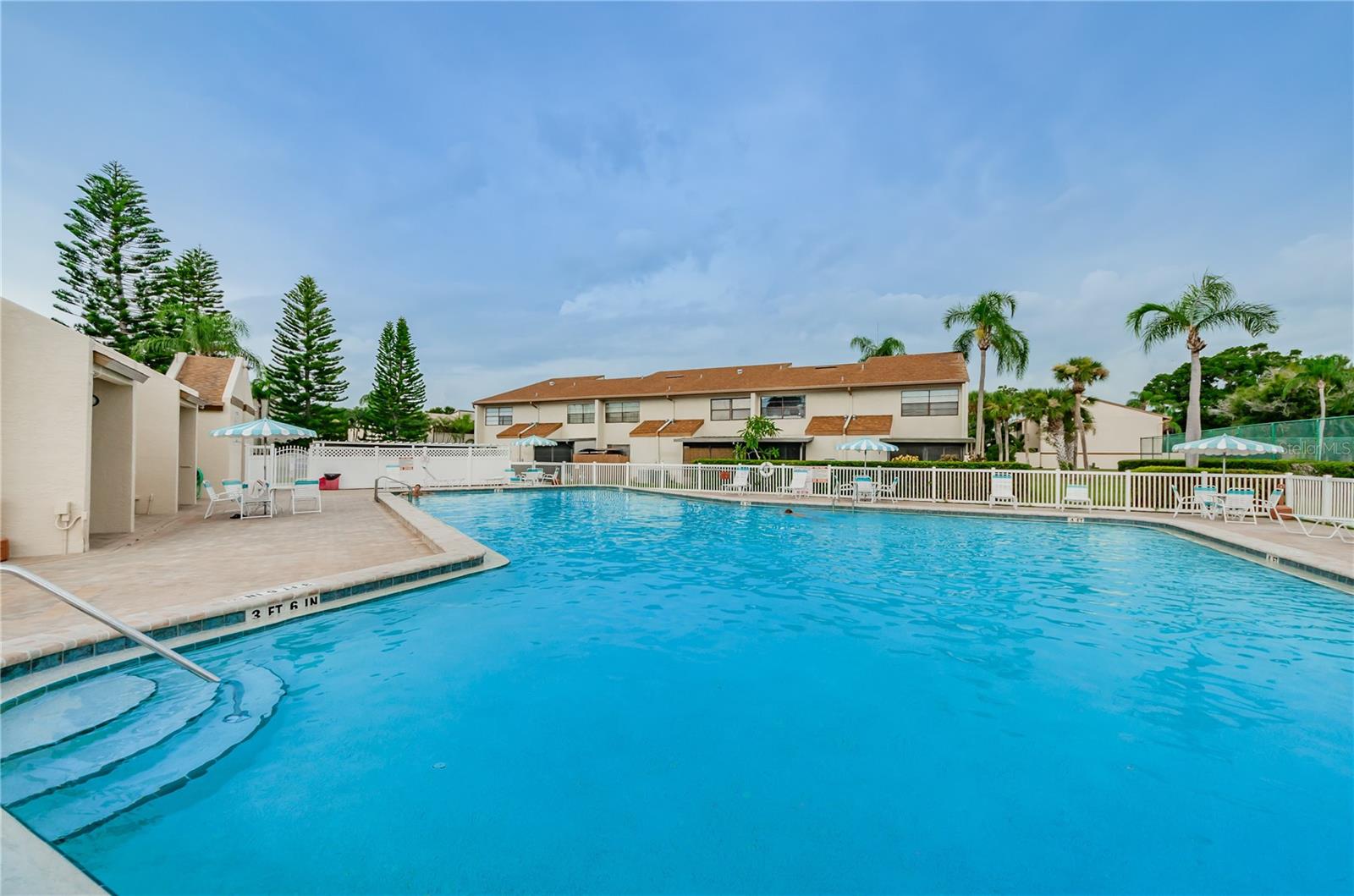 9209 SEMINOLE BOULEVARD, #67, Seminole, FL 33772