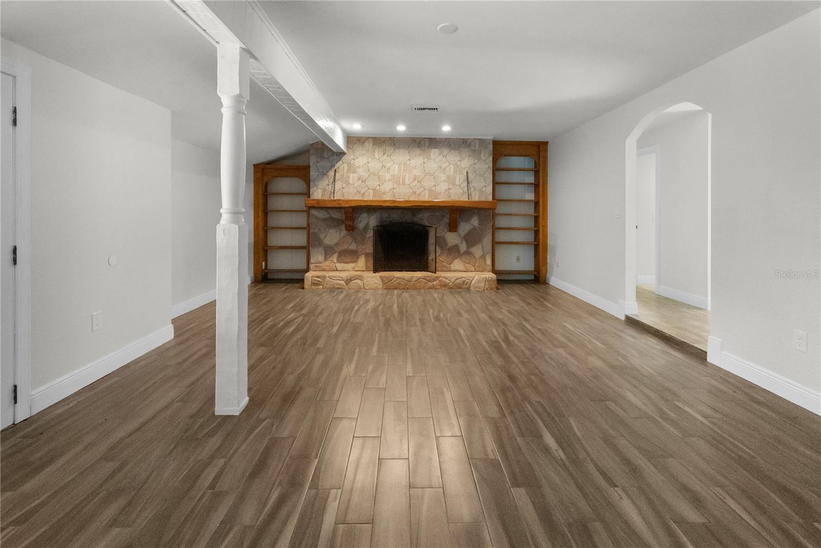 3104 FAIRLEA LANE, Valrico, FL 33596