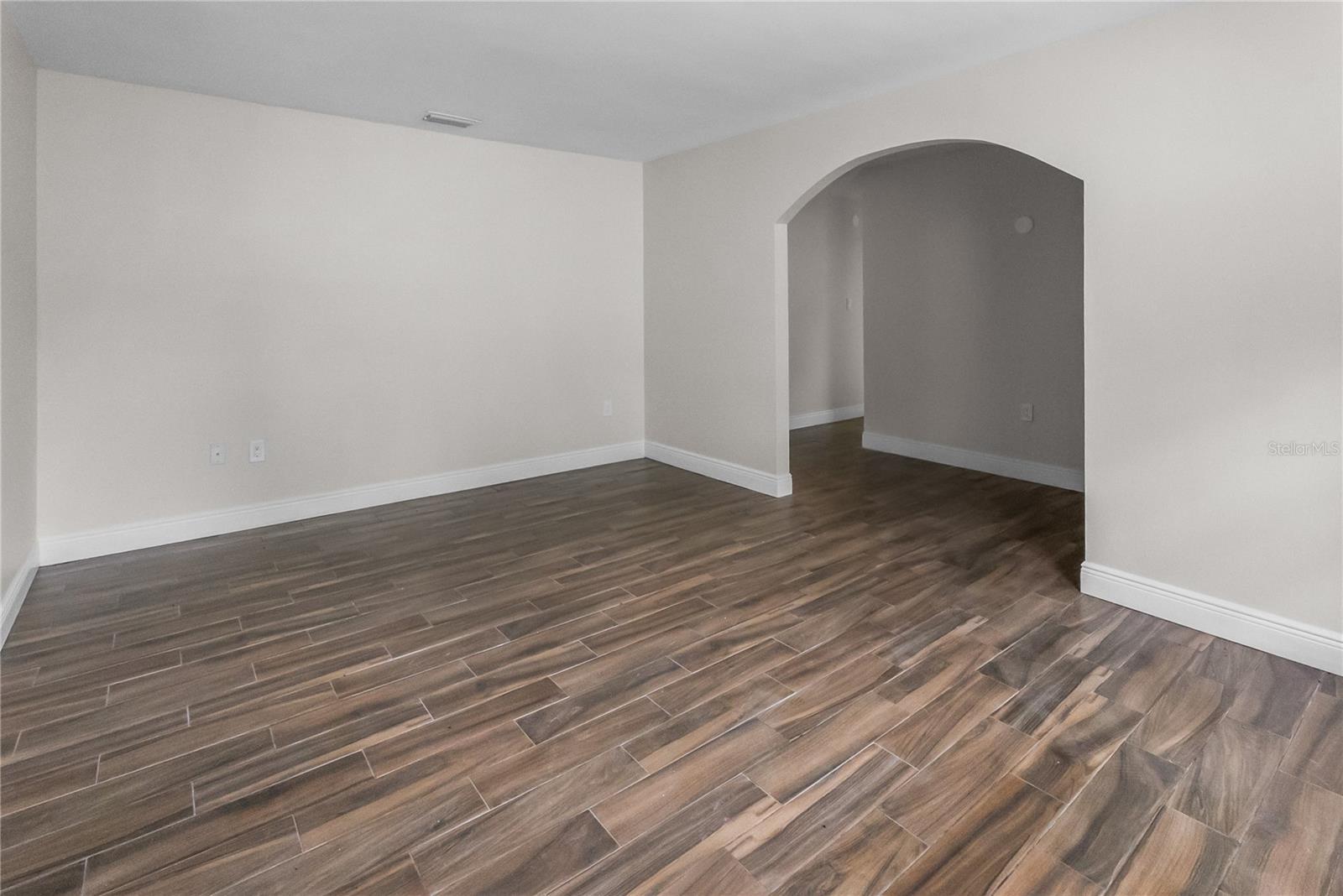 3104 FAIRLEA LANE, Valrico, FL 33596