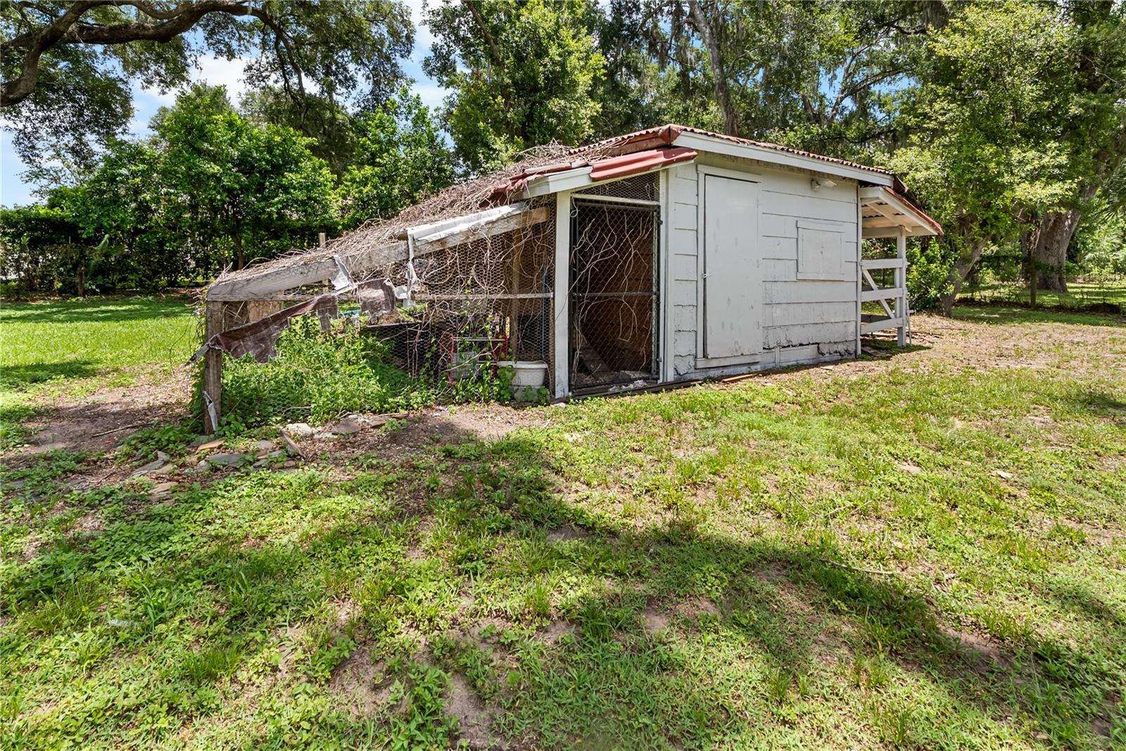 3104 FAIRLEA LANE, Valrico, FL 33596