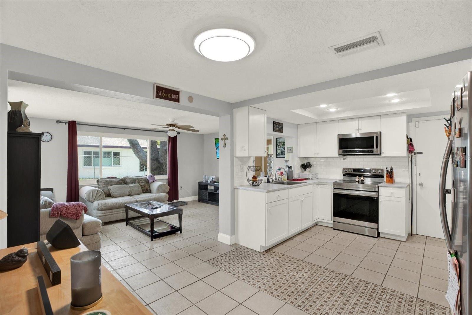 12411 WEATHERSTONE ROW, Hudson, FL 34667