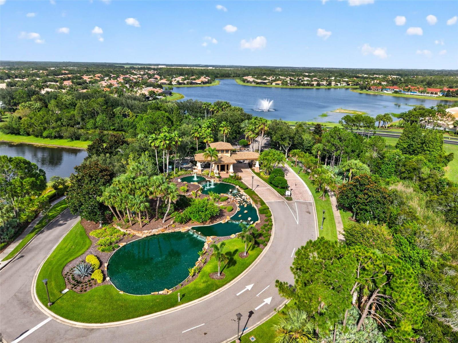 15929 GOLDEN LAKES DRIVE, Wimauma, FL 33598
