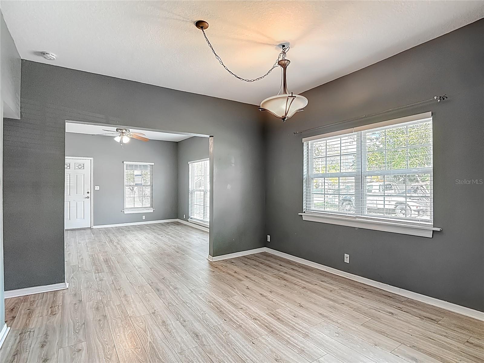 3002 W ARCH STREET, Tampa, FL 33607