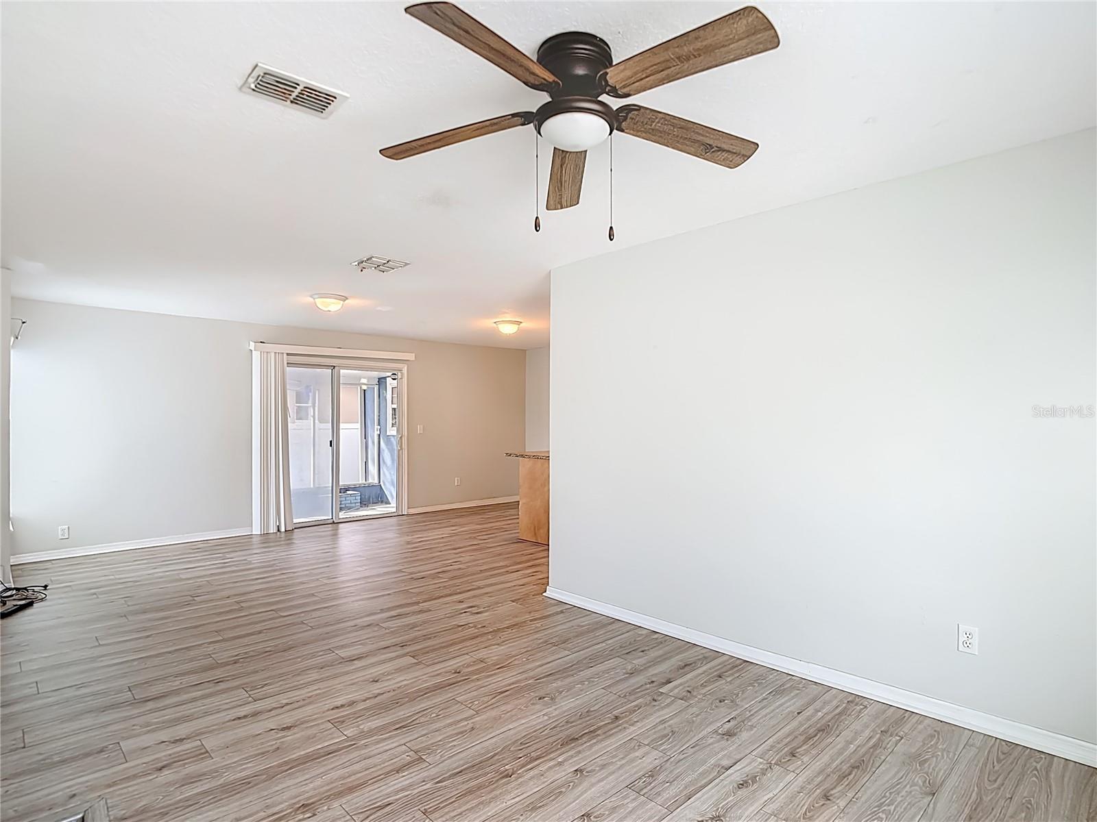3002 W ARCH STREET, Tampa, FL 33607