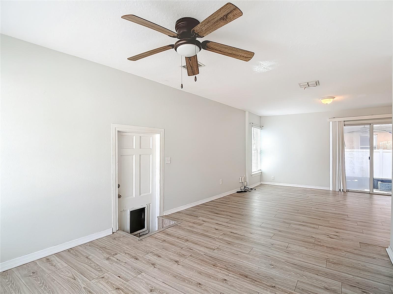 3002 W ARCH STREET, Tampa, FL 33607