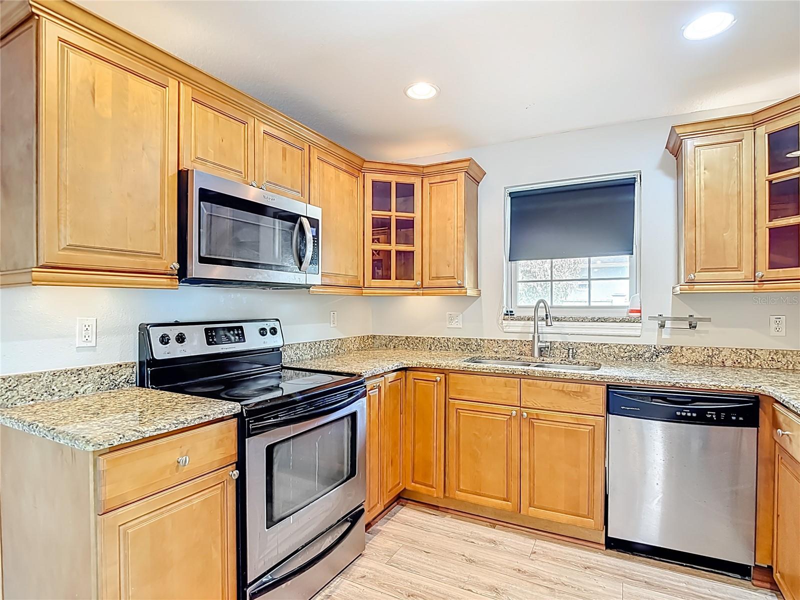 3002 W ARCH STREET, Tampa, FL 33607