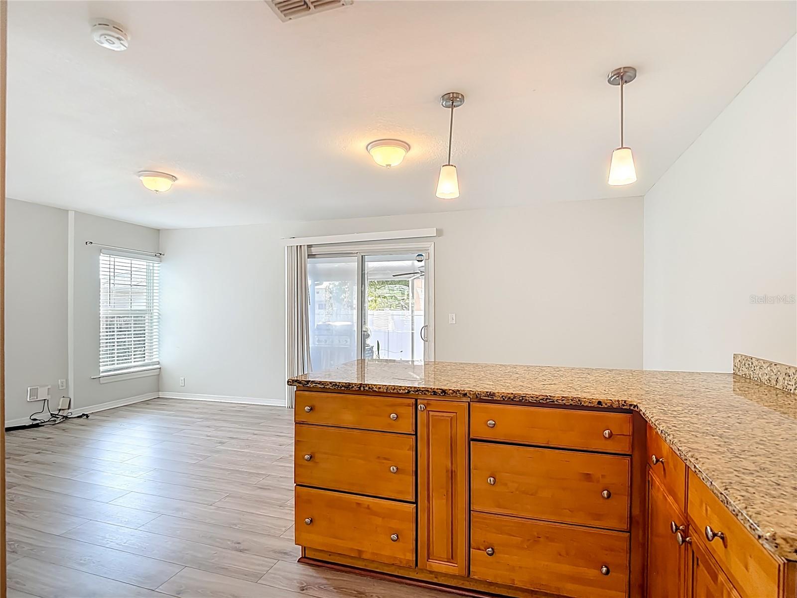 3002 W ARCH STREET, Tampa, FL 33607