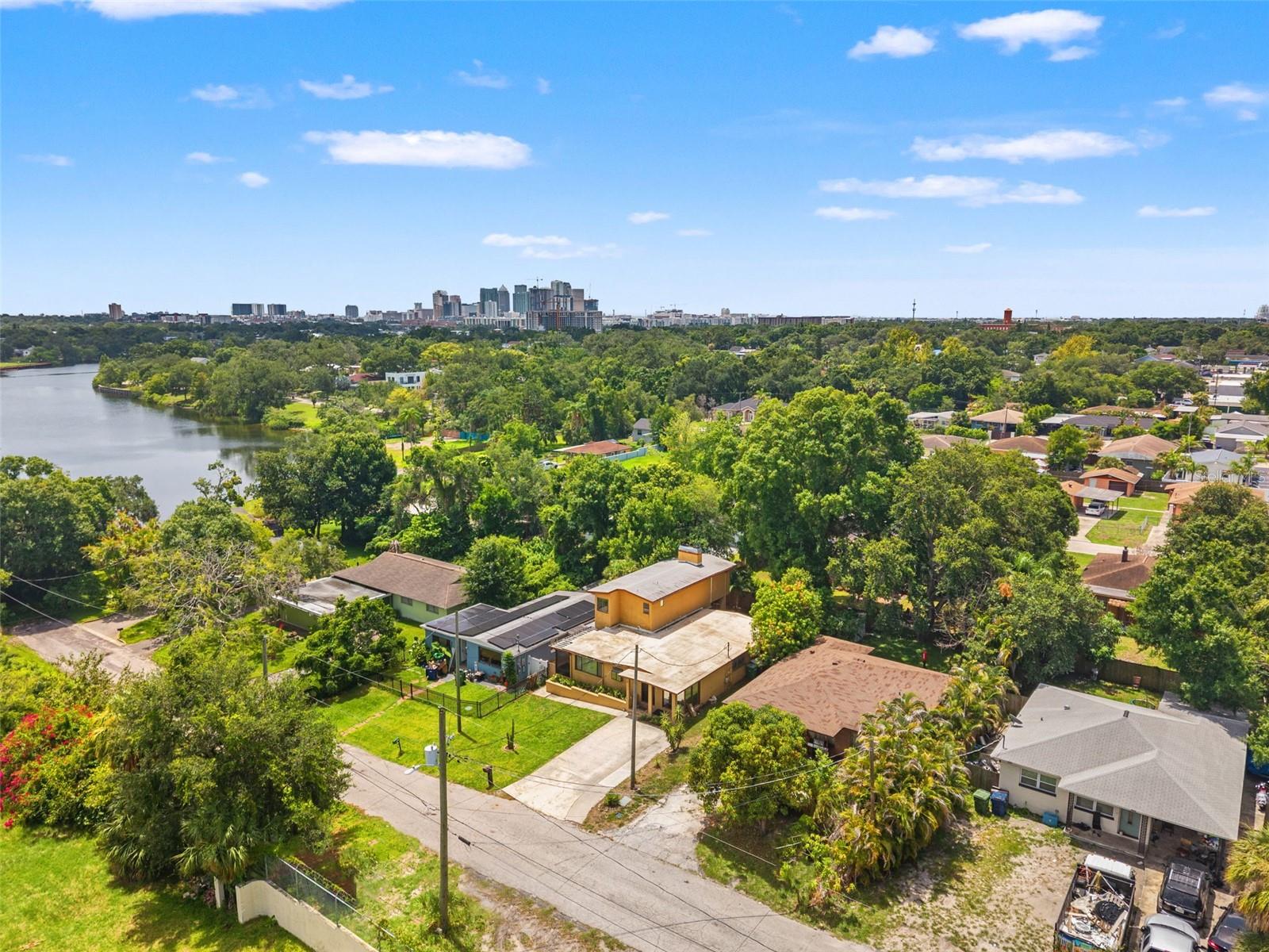 2116 W ABDELLA STREET, Tampa, FL 33607
