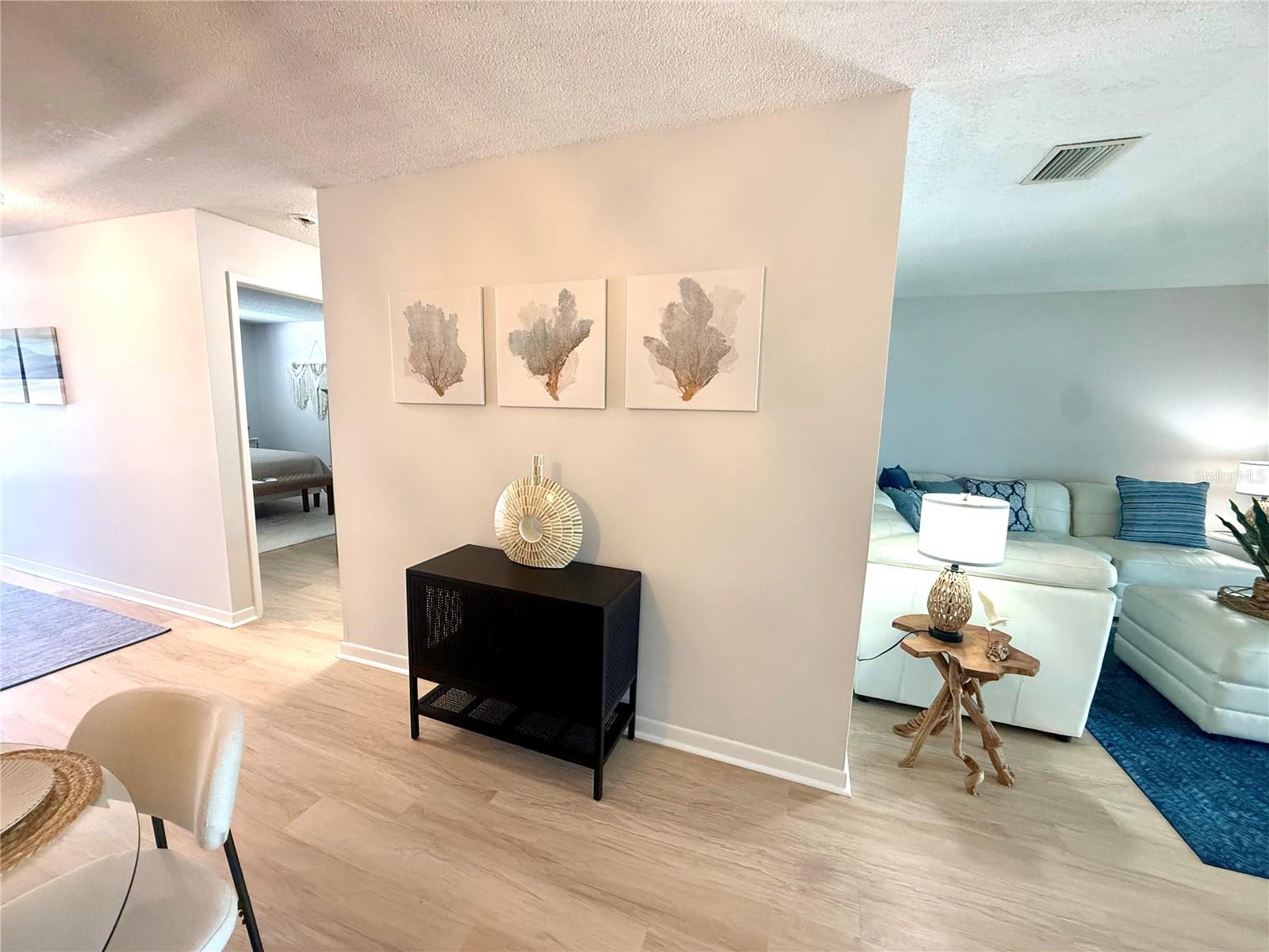 5925 SHORE BOULEVARD S, #405, Gulfport, FL 33707