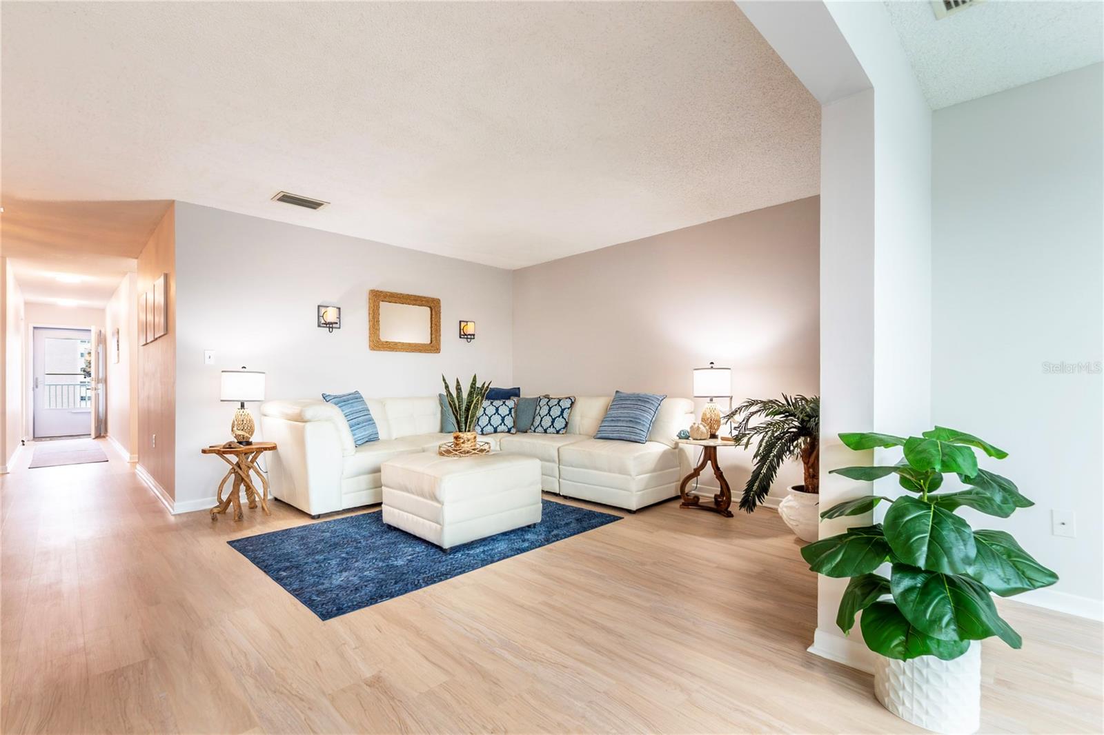 5925 SHORE BOULEVARD S, #405, Gulfport, FL 33707