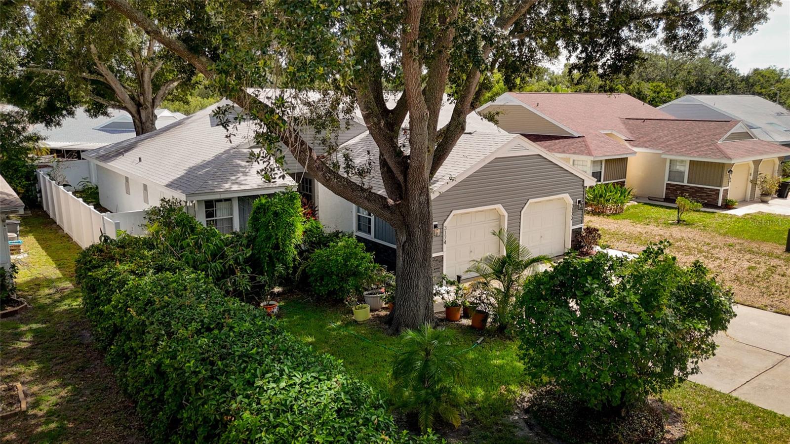 Mature Landscaping, Newer vinyl fence Mature Landscaping, Newer vinyl fence
