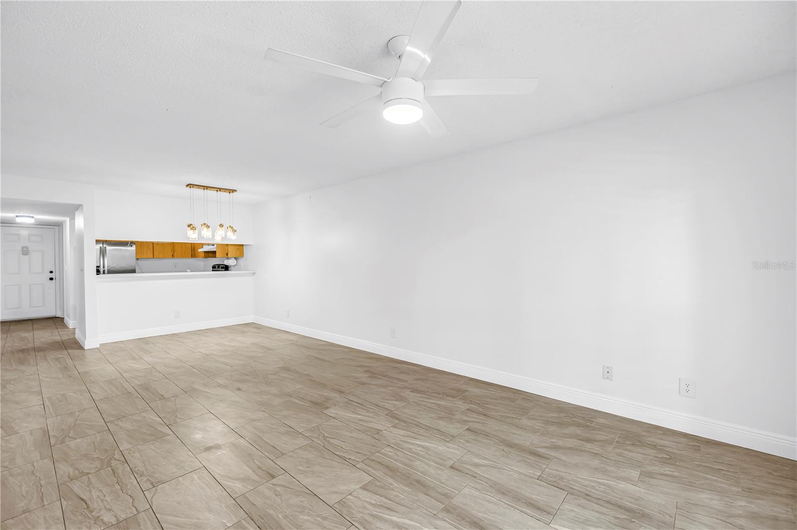 723 83RD AVENUE N, #102, St Petersburg, FL 33702
