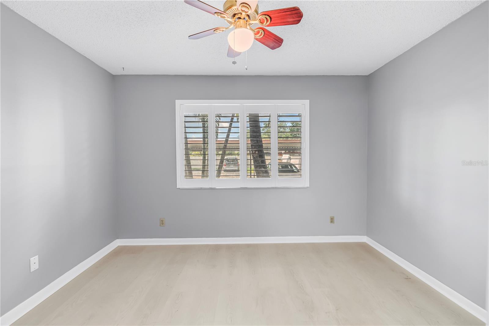 723 83RD AVENUE N, #102, St Petersburg, FL 33702