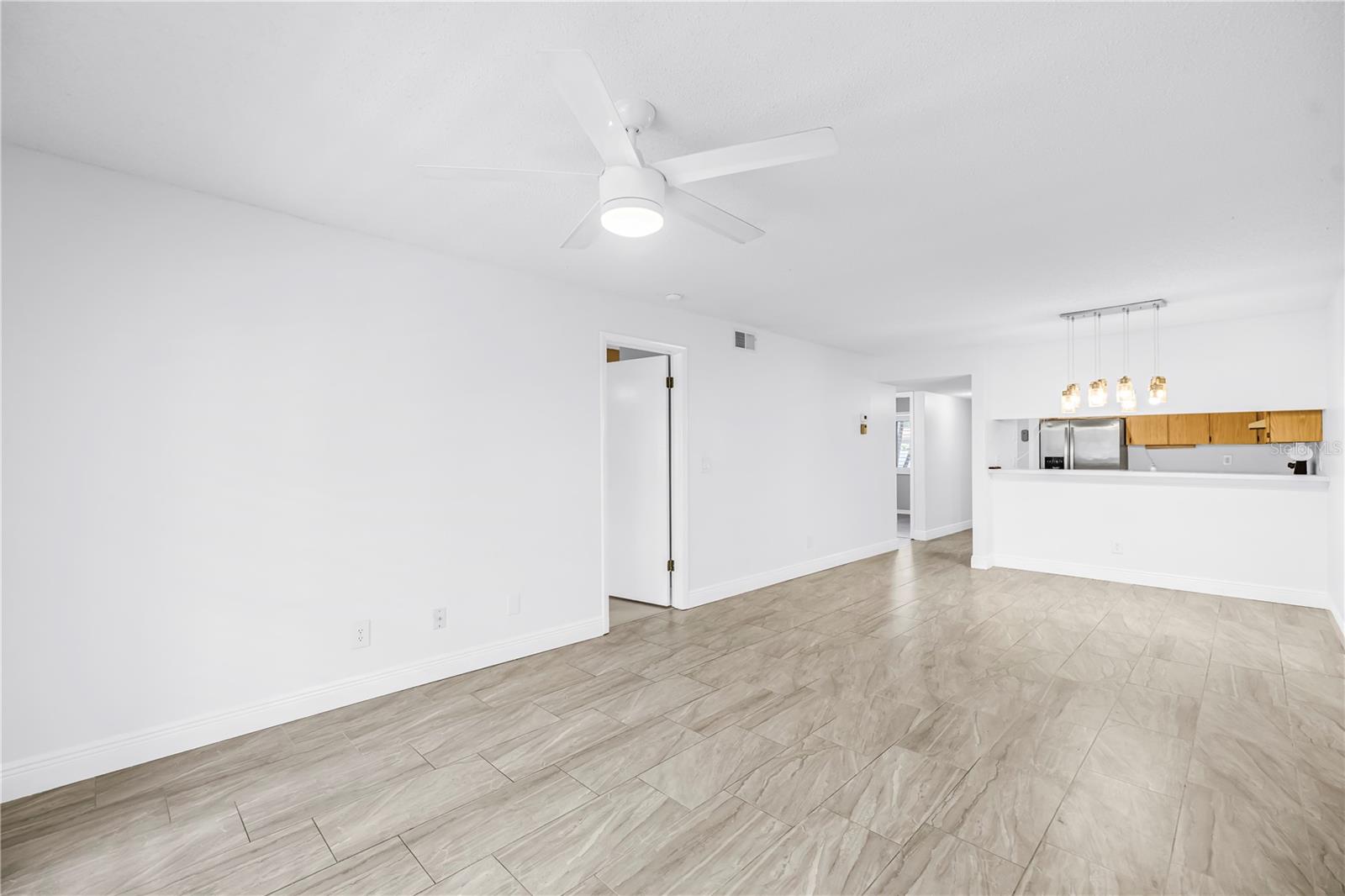 723 83RD AVENUE N, #102, St Petersburg, FL 33702