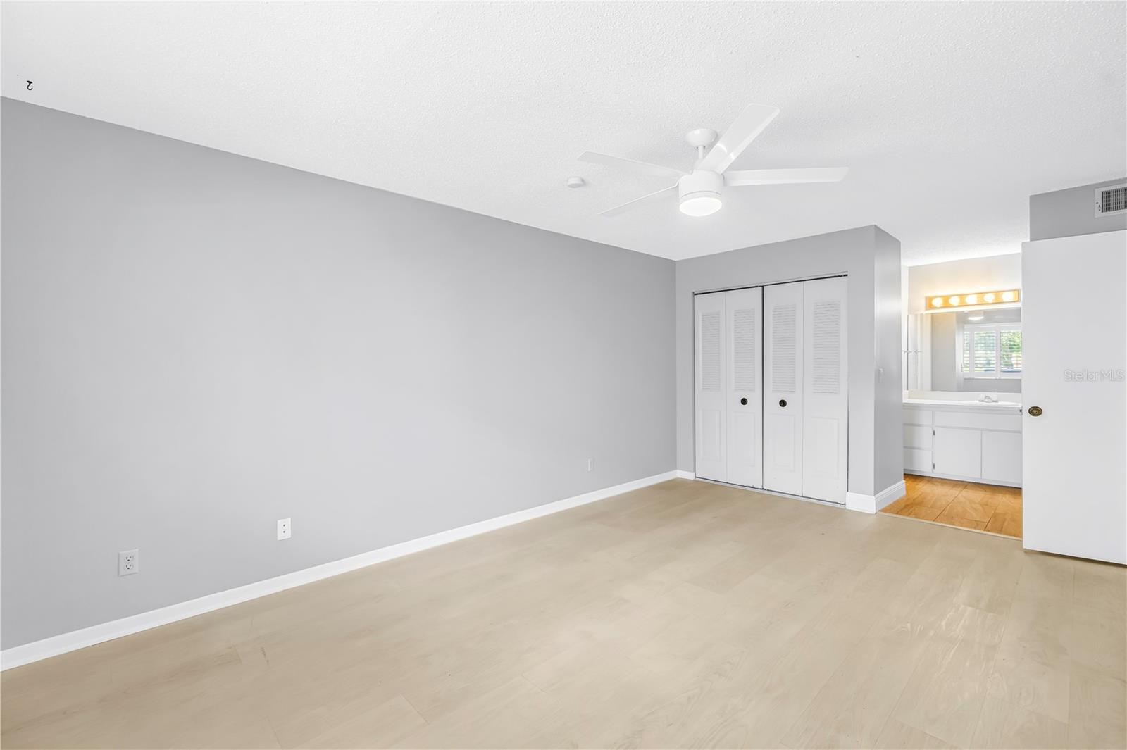 723 83RD AVENUE N, #102, St Petersburg, FL 33702