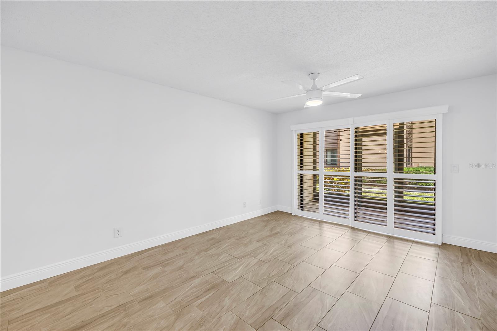 723 83RD AVENUE N, #102, St Petersburg, FL 33702