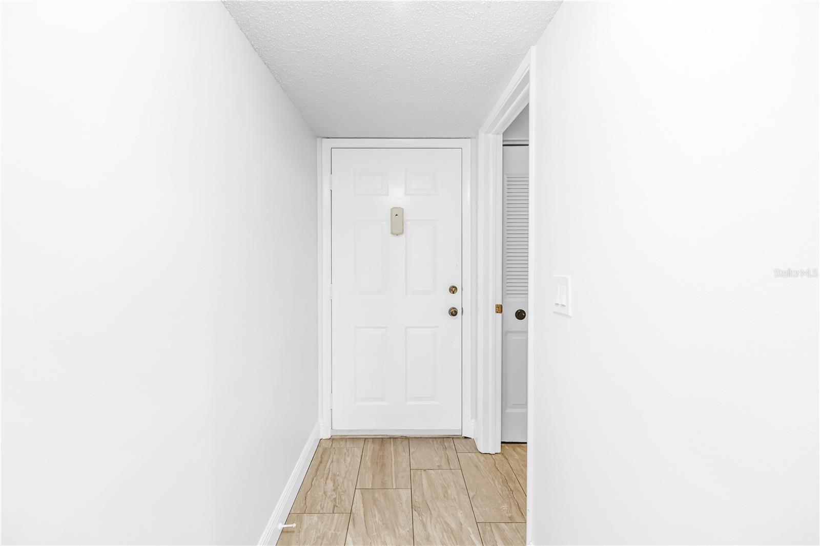 723 83RD AVENUE N, #102, St Petersburg, FL 33702