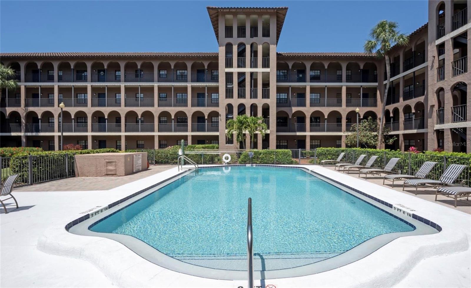 6100 GULFPORT BOULEVARD S, #111, Gulfport, FL 33707