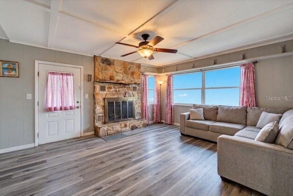 701 FISH LIPS LANE, Ruskin, FL 33570