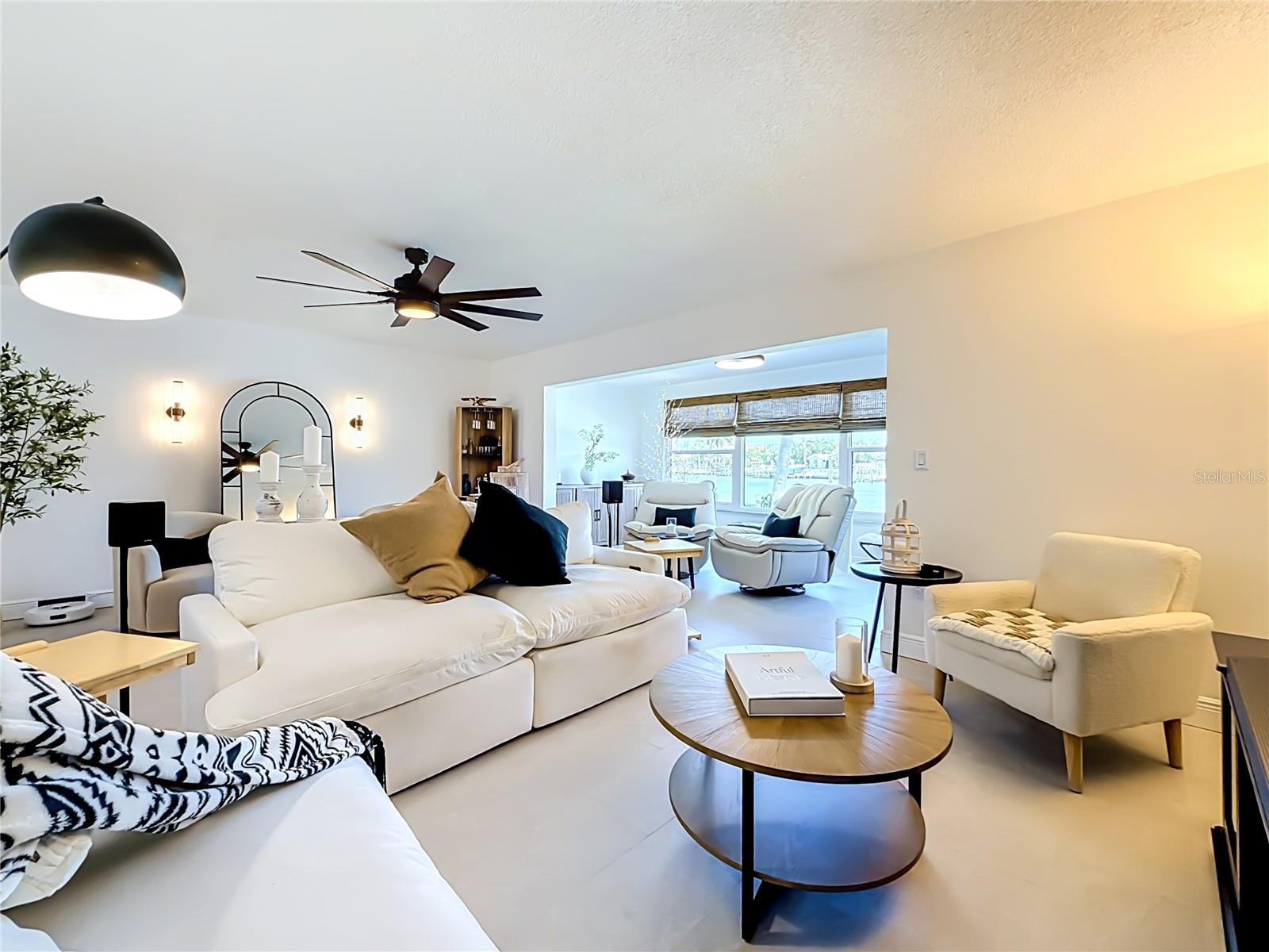 5935 30TH AVENUE S, #104, Gulfport, FL 33707