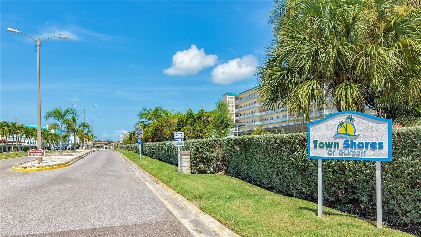 5935 30TH AVENUE S, #104, Gulfport, FL 33707