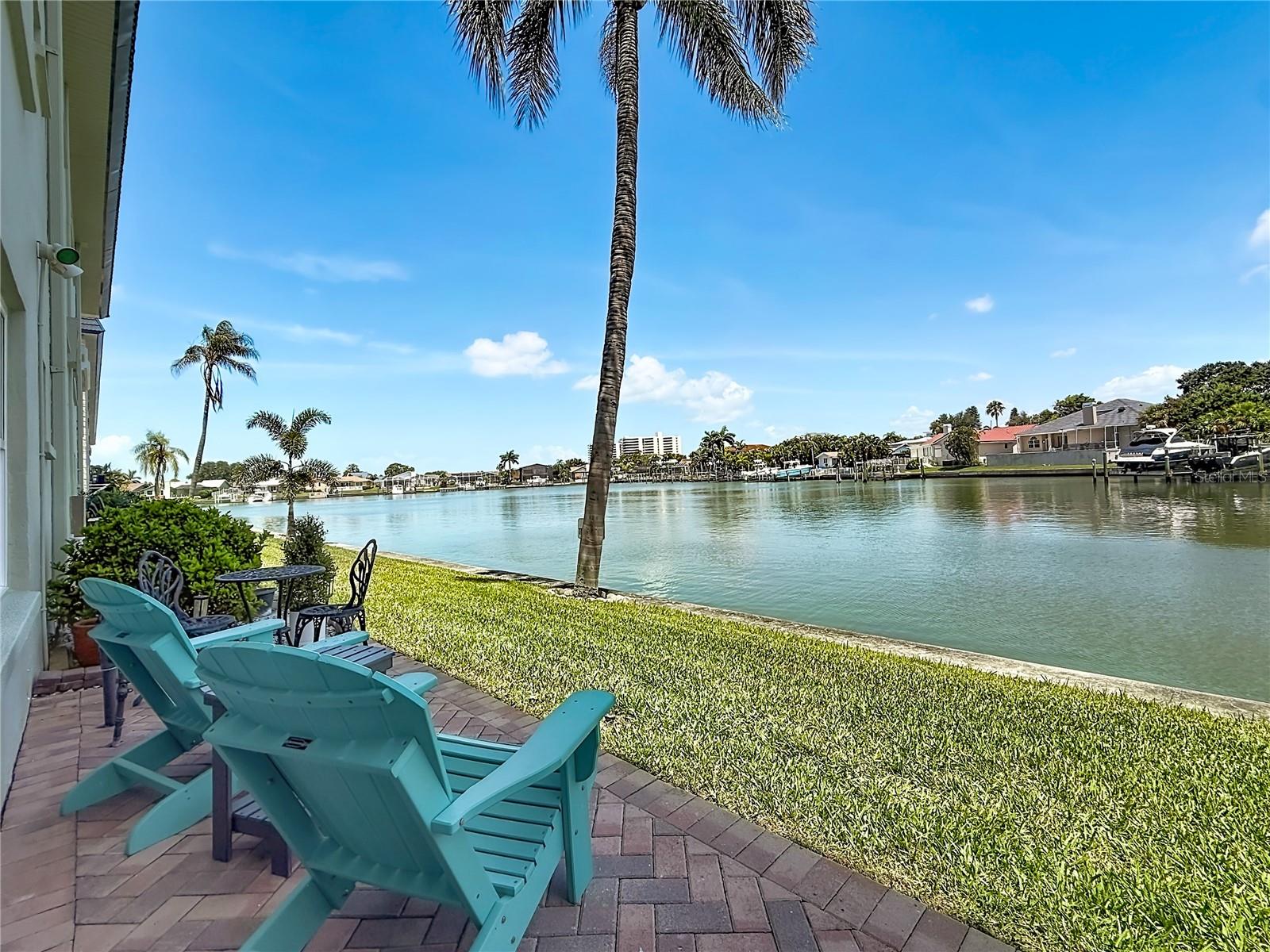 5935 30TH AVENUE S, #104, Gulfport, FL 33707