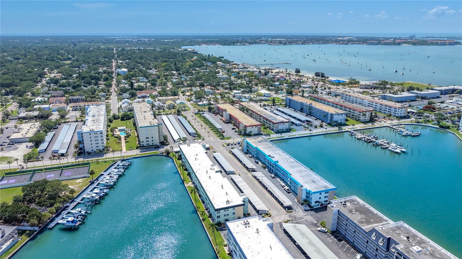 5935 30TH AVENUE S, #104, Gulfport, FL 33707