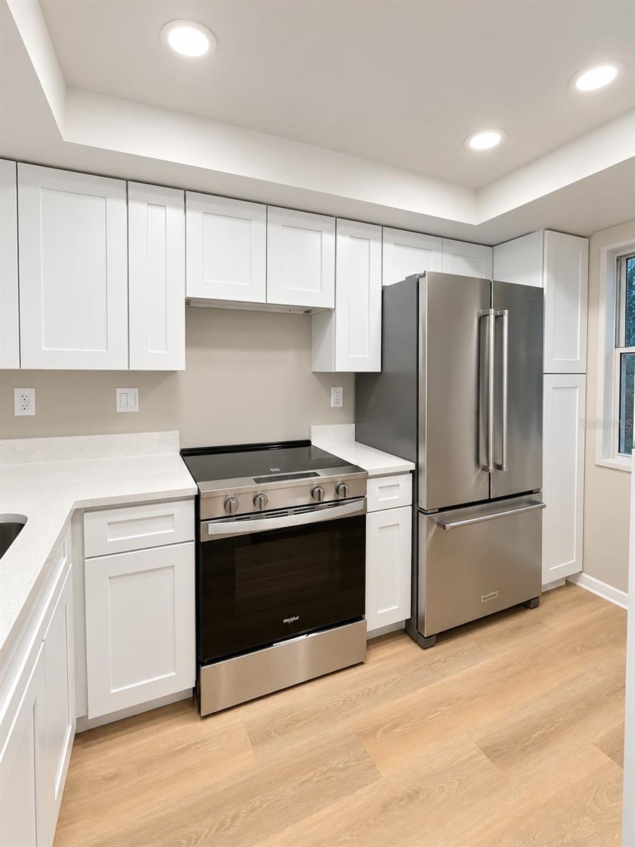 90 S HIGHLAND AVENUE, #202, Tarpon Springs, FL 34689