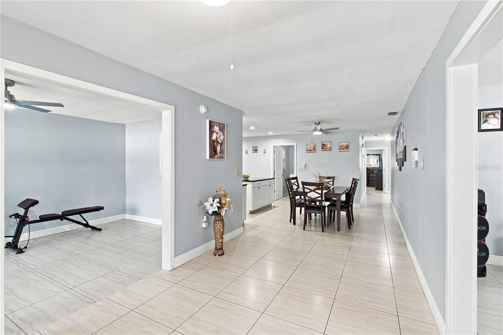 6513 N MANHATTAN AVENUE, Tampa, FL 33614
