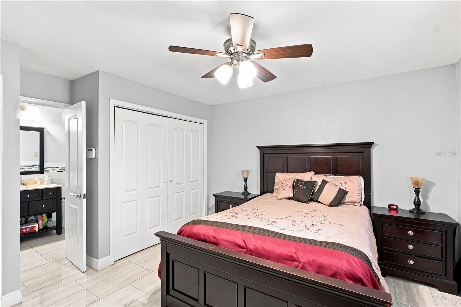 6513 N MANHATTAN AVENUE, Tampa, FL 33614