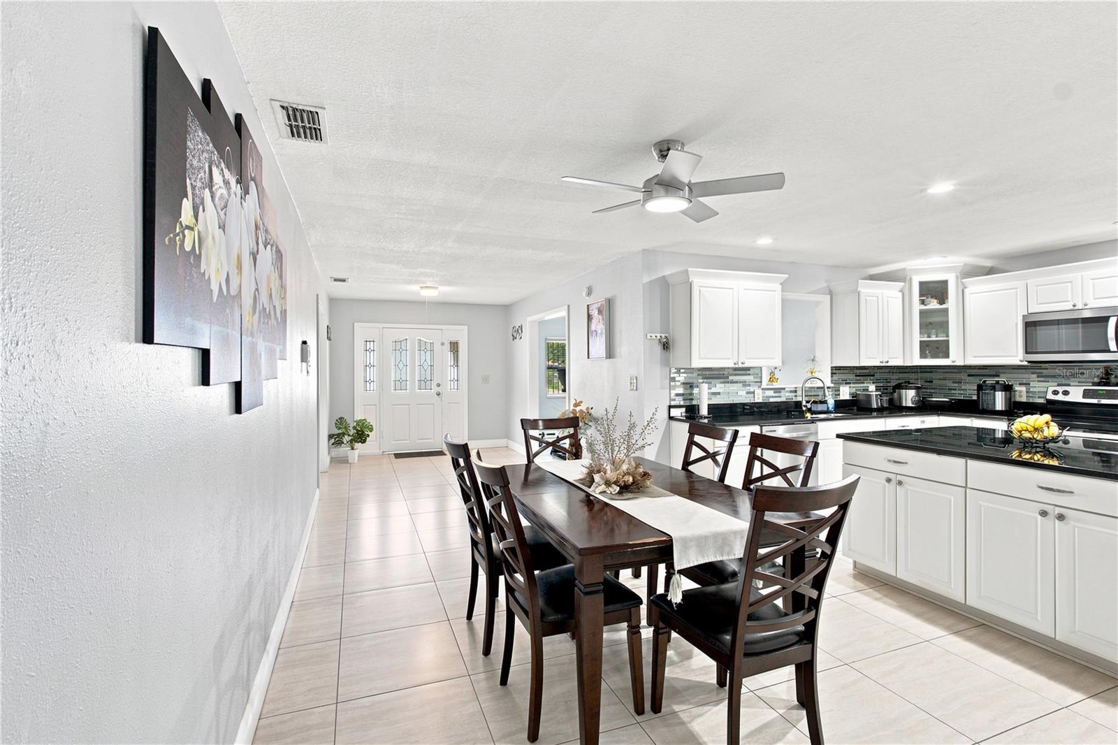 6513 N MANHATTAN AVENUE, Tampa, FL 33614