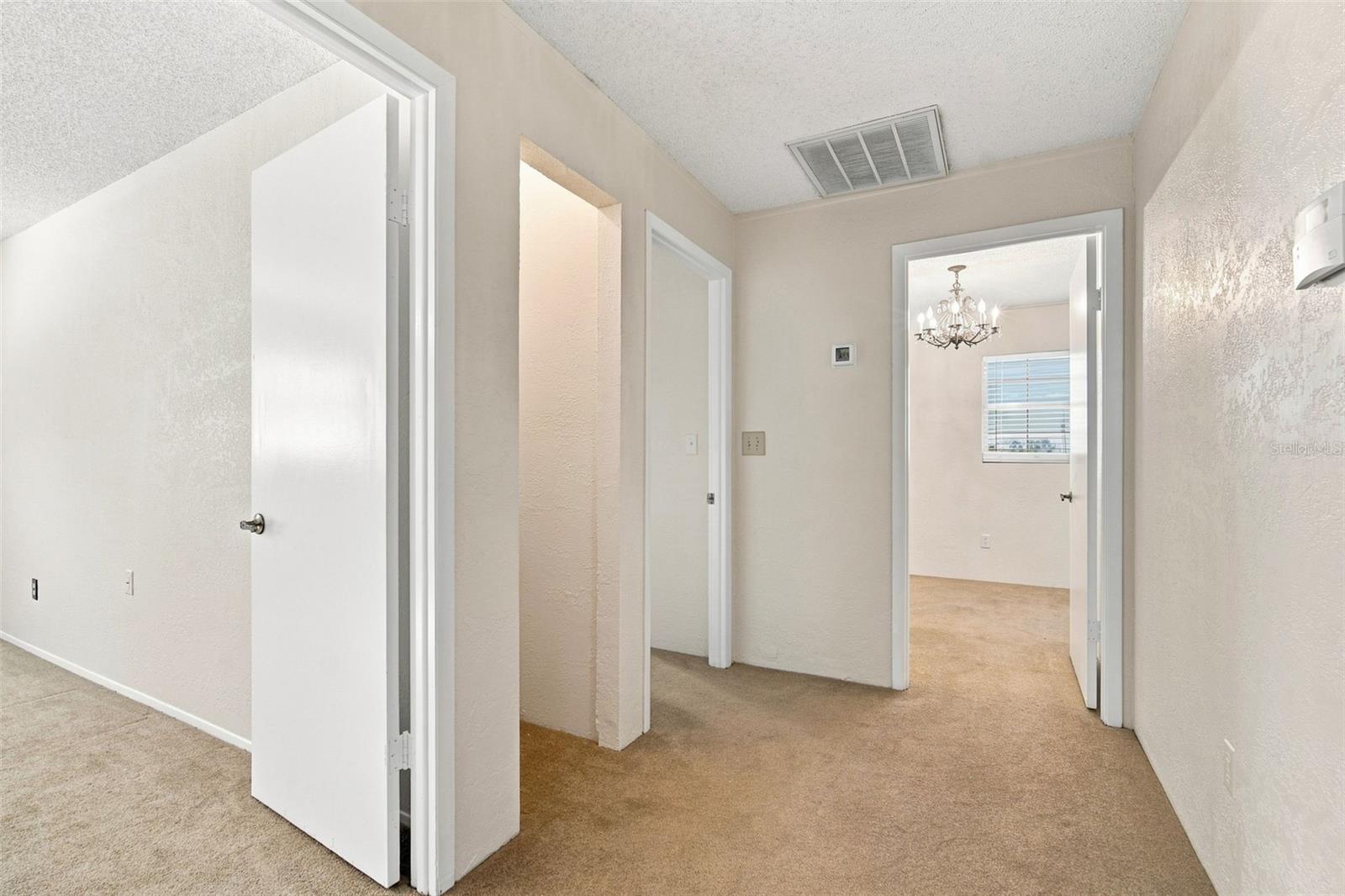 2705 SILVER LAKE AVENUE, Tampa, FL 33614