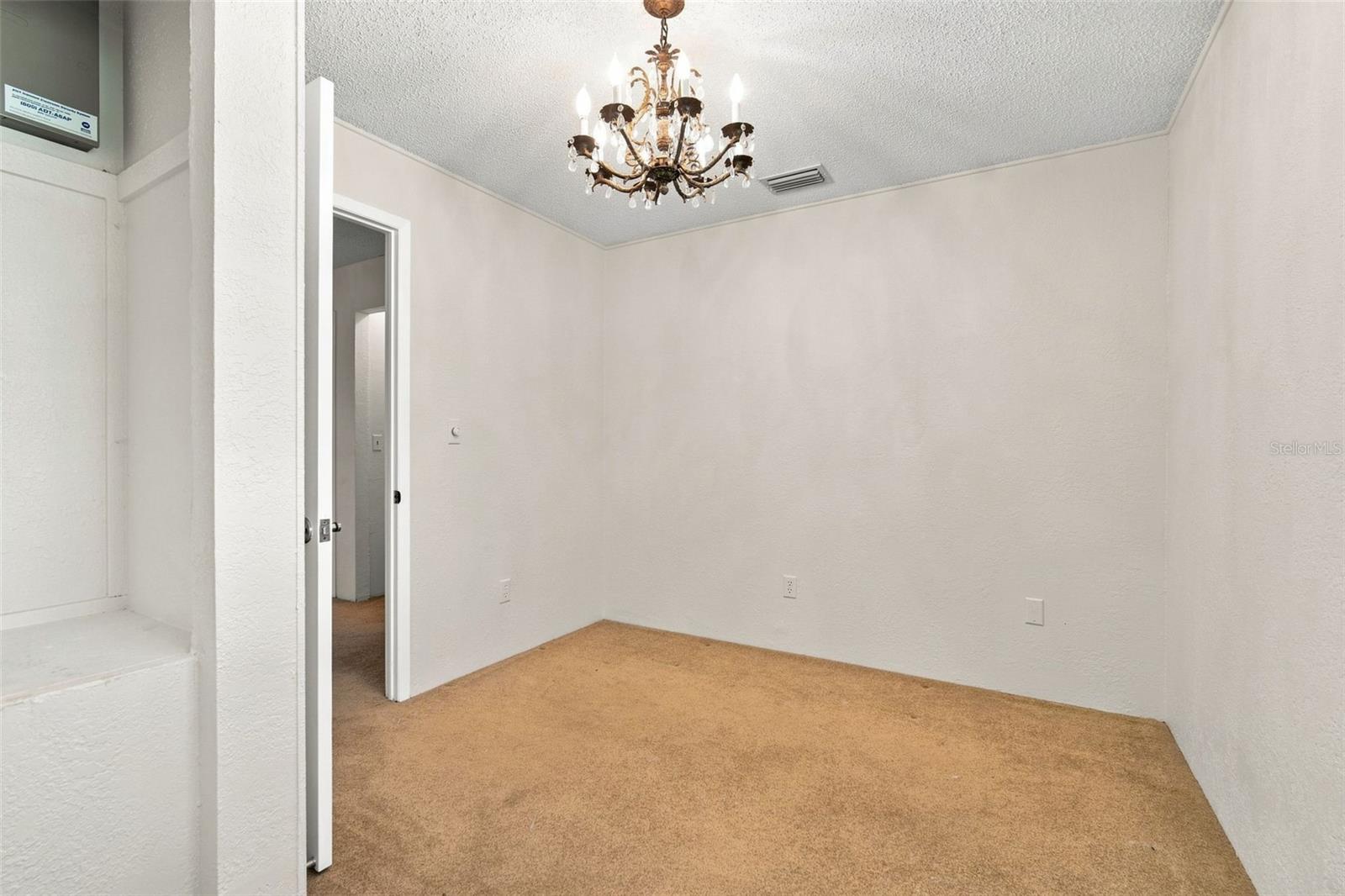 2705 SILVER LAKE AVENUE, Tampa, FL 33614
