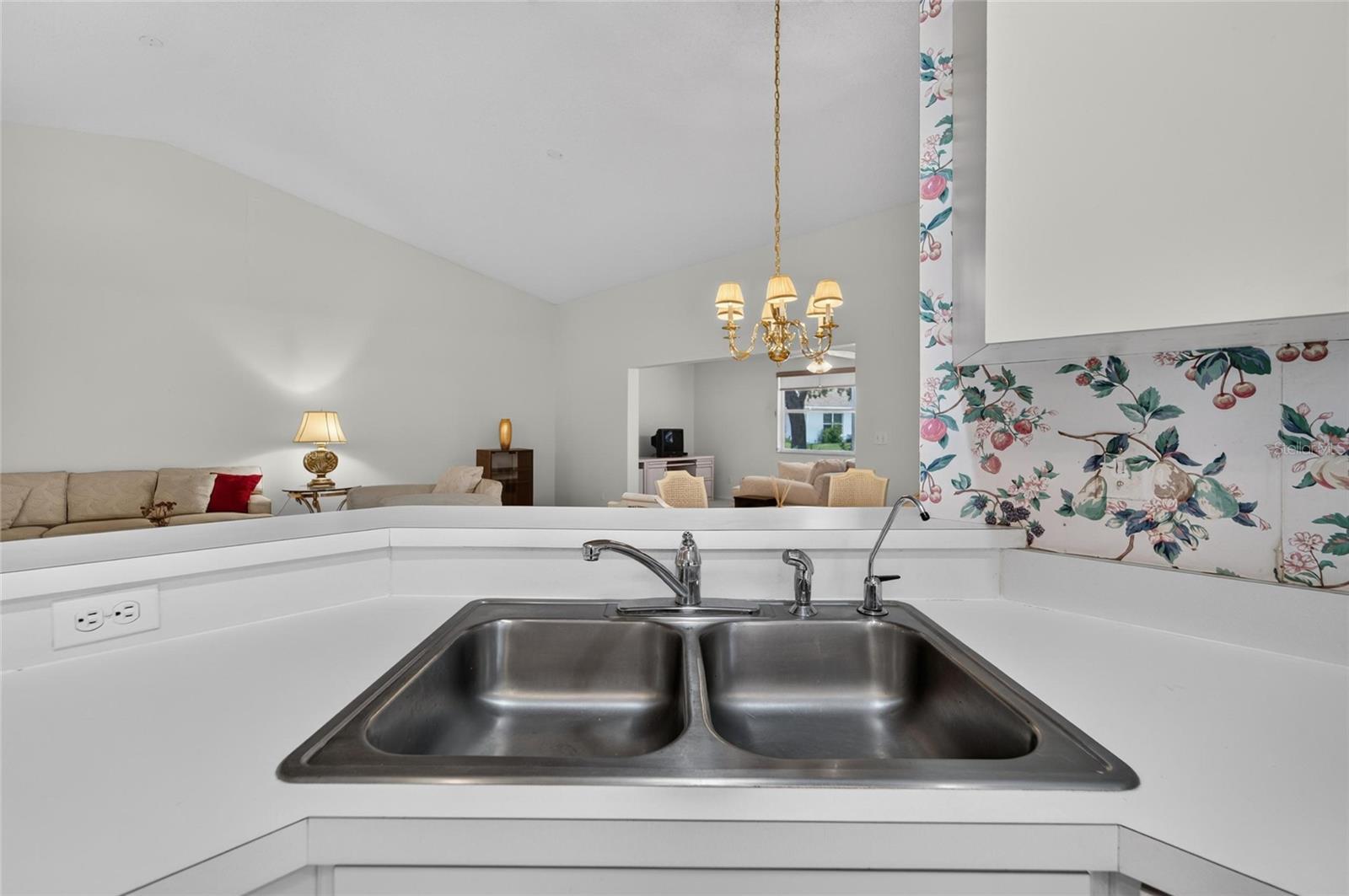 1023 MCDANIEL STREET, #139, Sun City Center, FL 33573