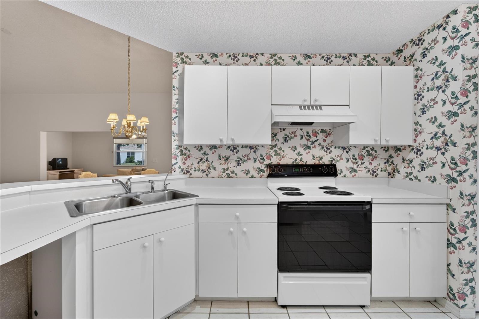 1023 MCDANIEL STREET, #139, Sun City Center, FL 33573