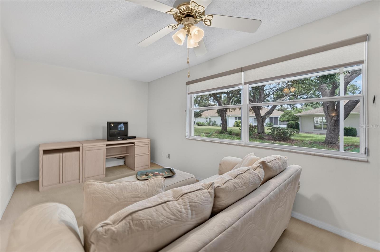 Den/Office/Florida Room