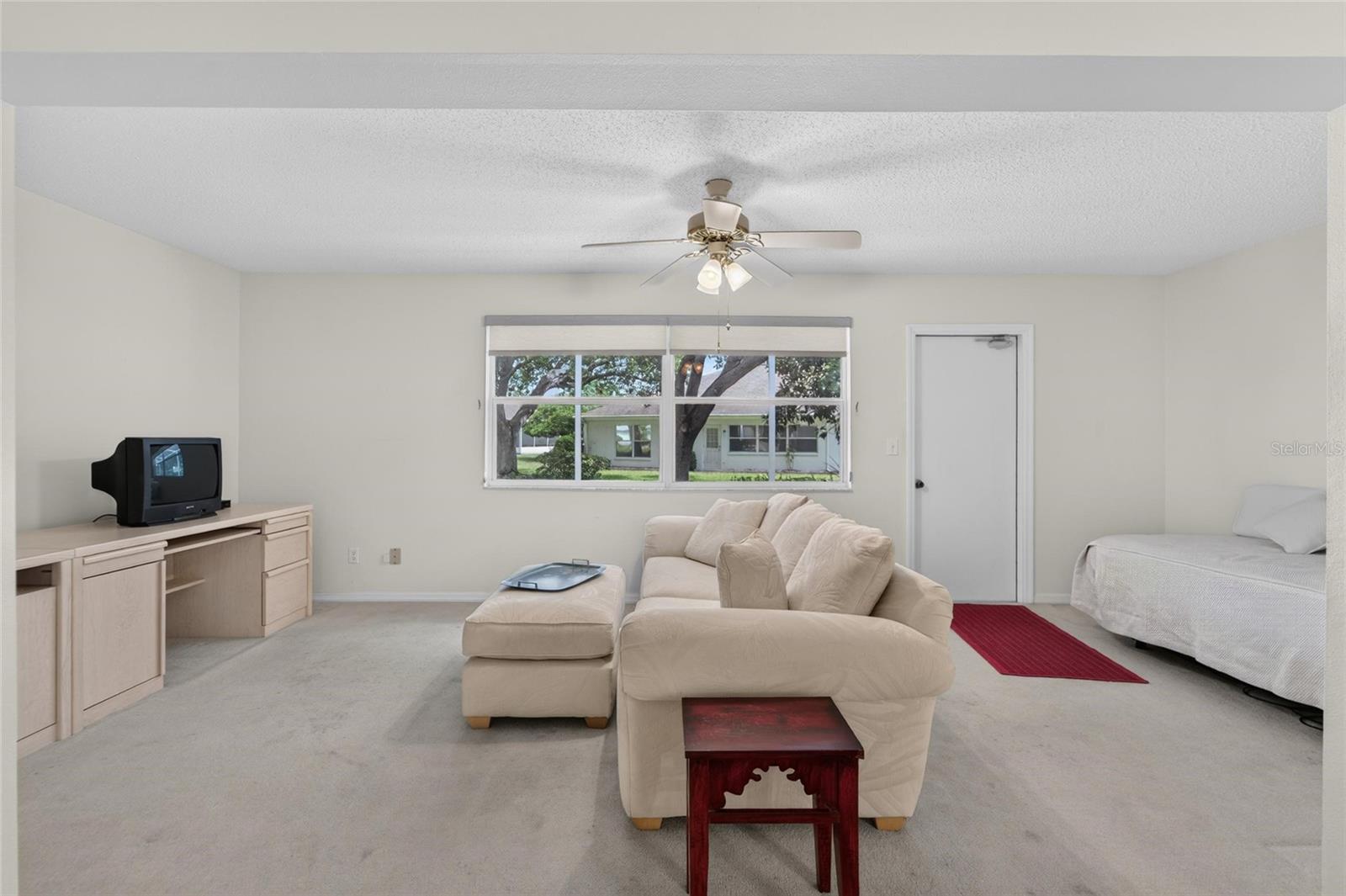 Den/Office/Florida Room