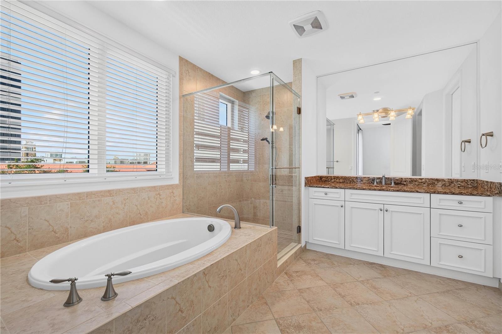 Guest Suite 2 Bath