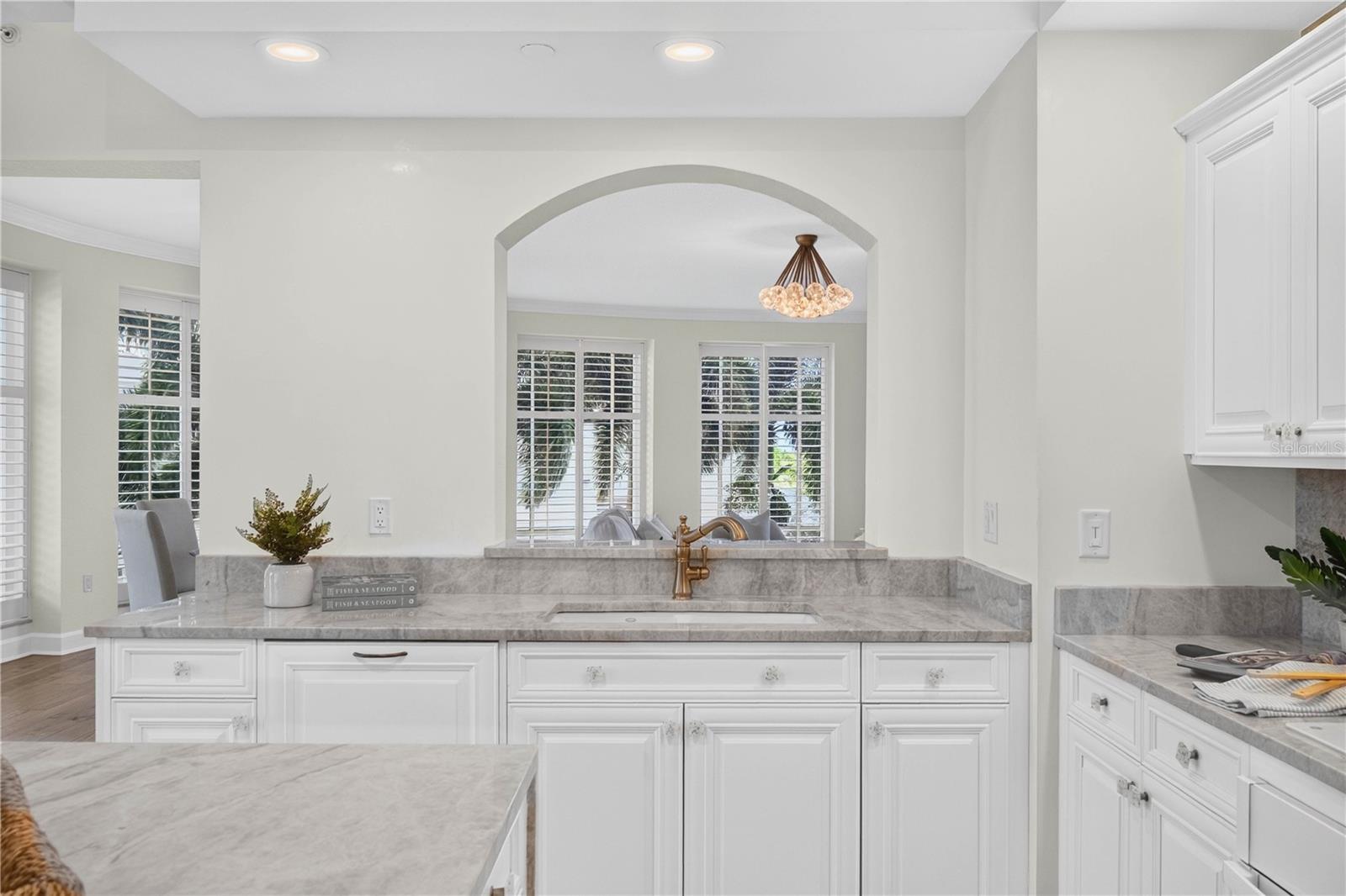 100 BEACH DRIVE NE, #401, St Petersburg, FL 33701
