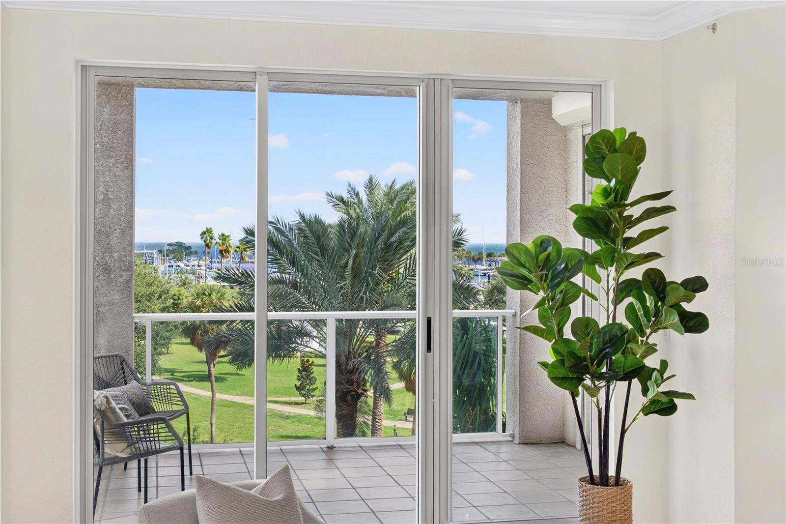 100 BEACH DRIVE NE, #401, St Petersburg, FL 33701