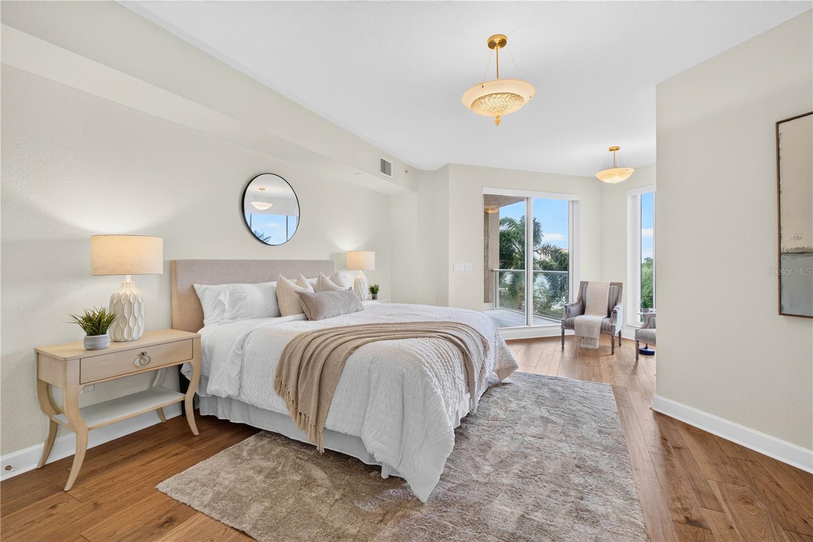 100 BEACH DRIVE NE, #401, St Petersburg, FL 33701