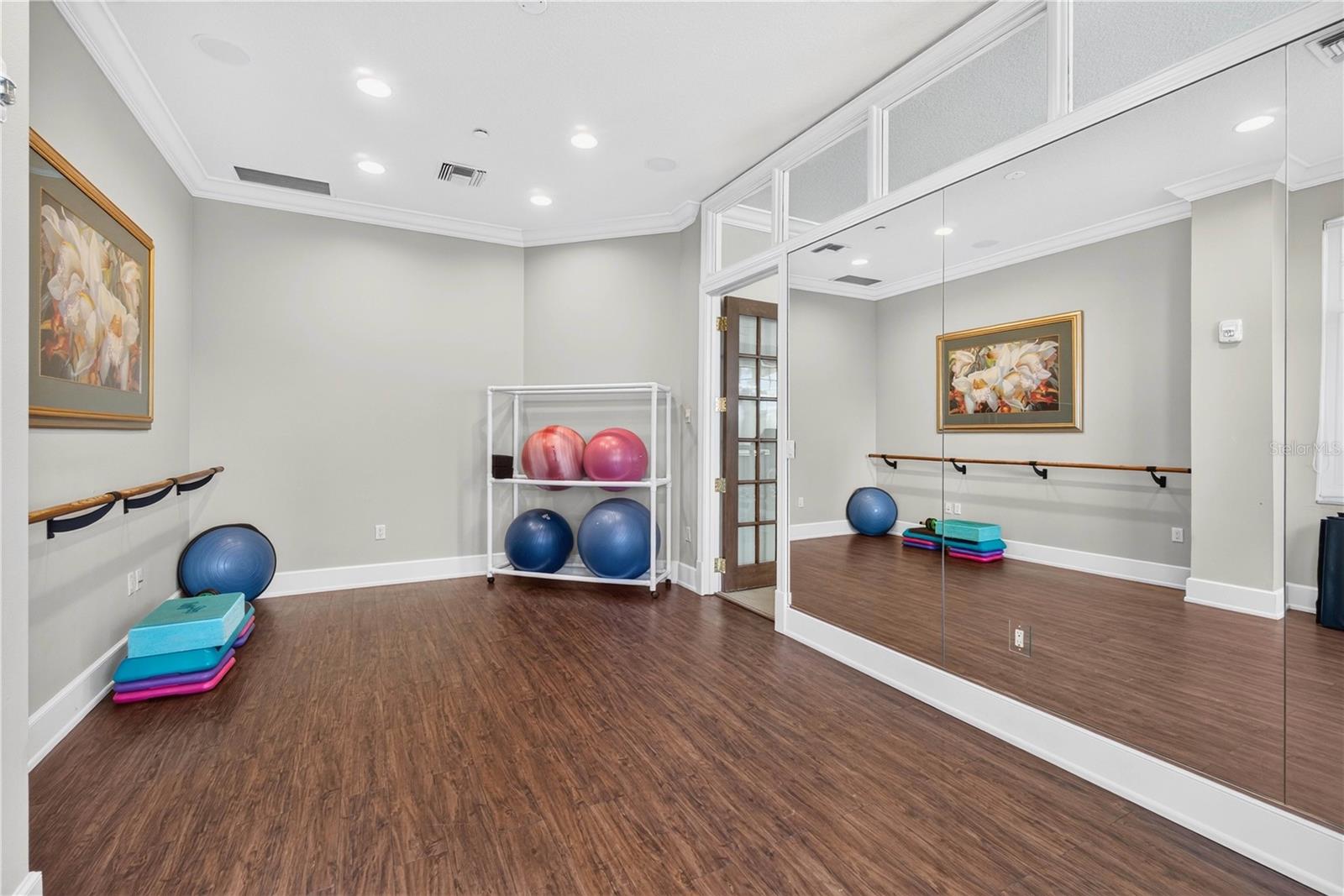 100 BEACH DRIVE NE, #401, St Petersburg, FL 33701
