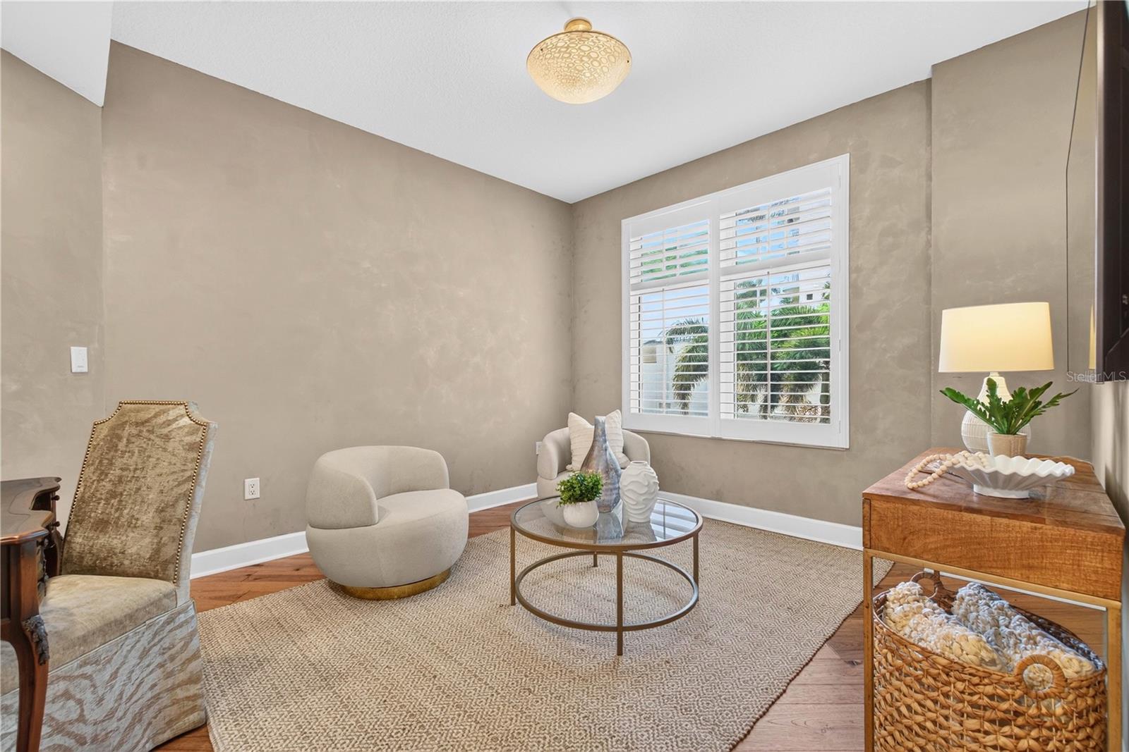 100 BEACH DRIVE NE, #401, St Petersburg, FL 33701