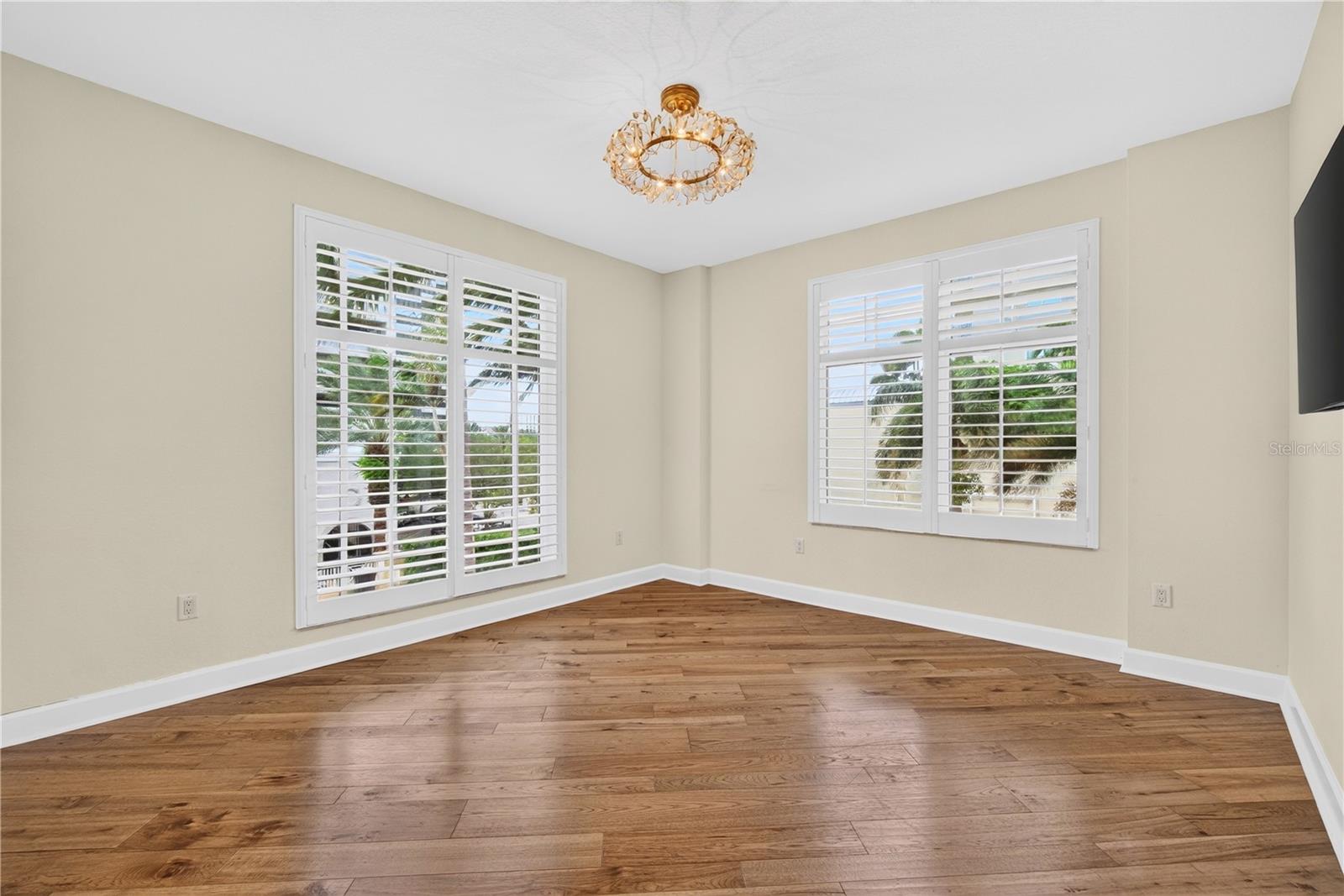 100 BEACH DRIVE NE, #401, St Petersburg, FL 33701