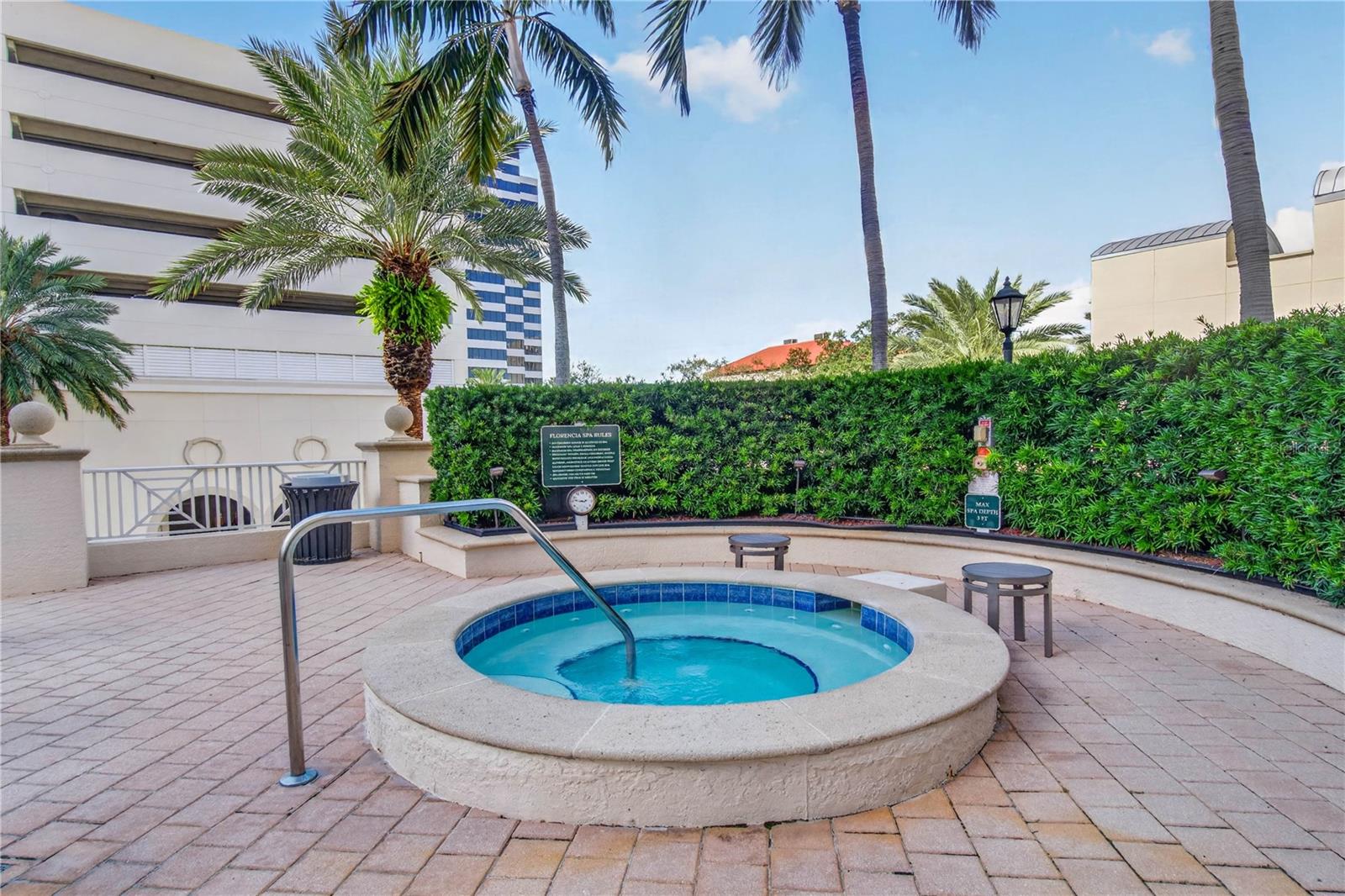 100 BEACH DRIVE NE, #401, St Petersburg, FL 33701