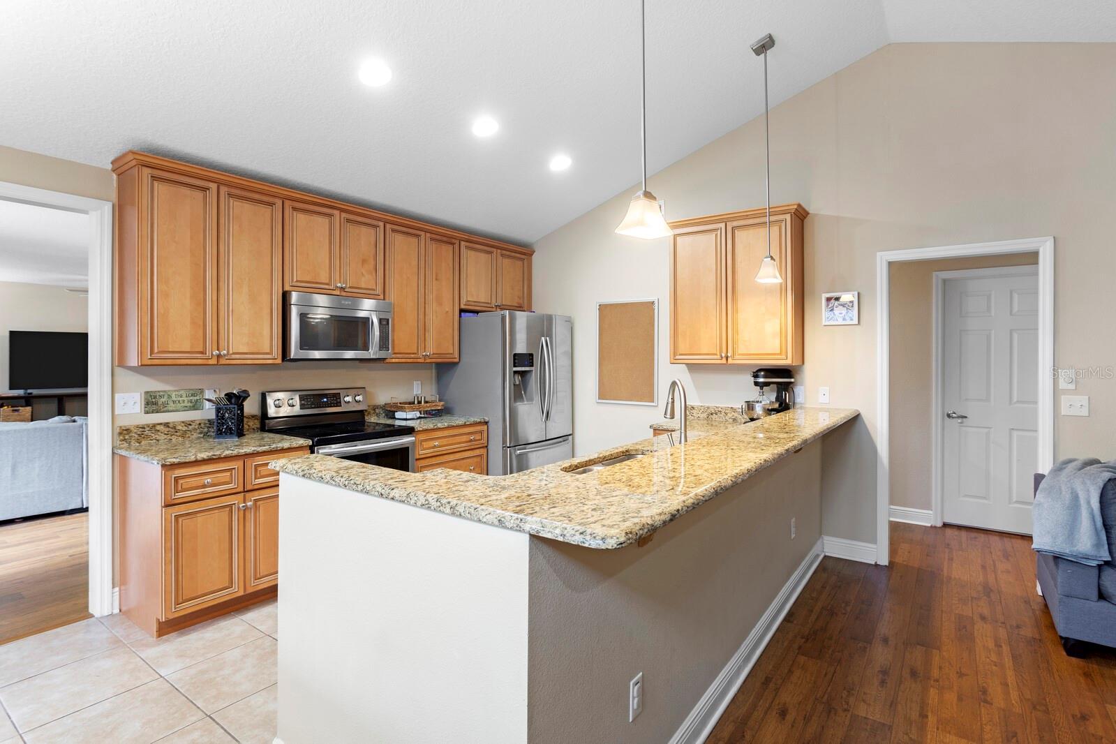Counter Sitting Space