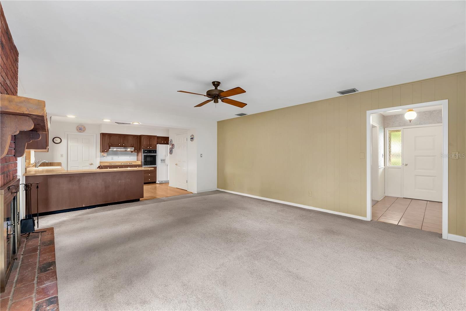 110 ASHBROOK DRIVE, Brandon, FL 33511